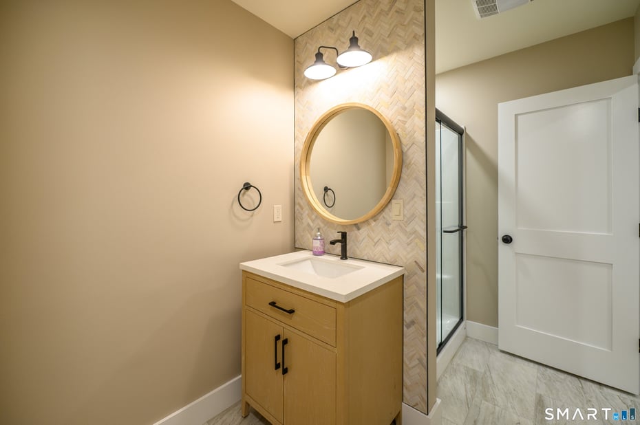 117 Lake Drive Photo 36