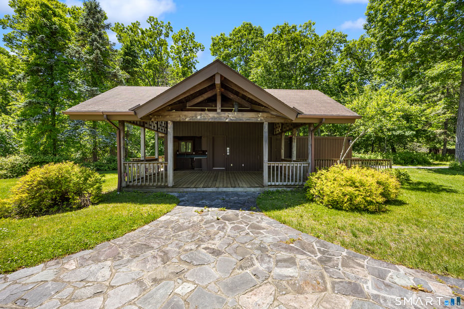 162 Shortwoods Road Photo 35