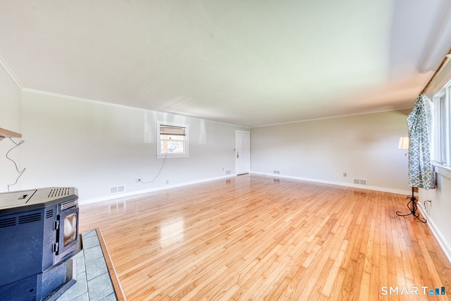 65 Tyler Lake Heights Photo 8