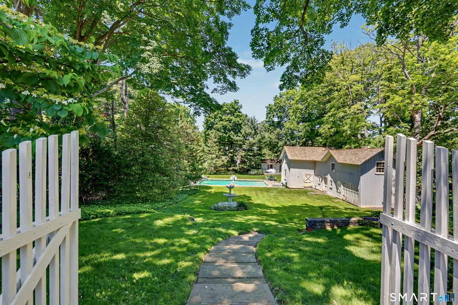406 Harbor Road Photo 5