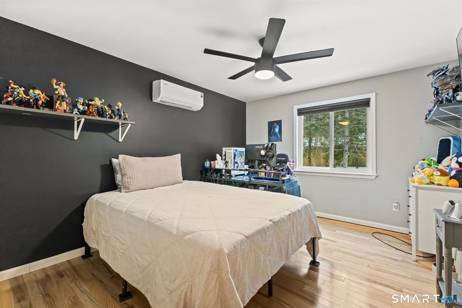 299 Redding Road Photo 19
