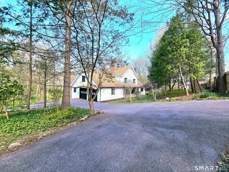 299 Redding Road Photo 35