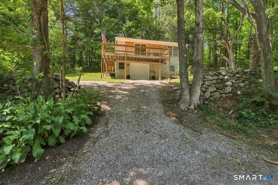 43 Flagg Hill Road Photo 2