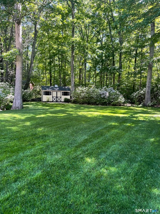 68 Troutwood Drive Photo 8