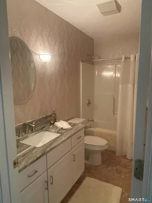68 Troutwood Drive Photo 22