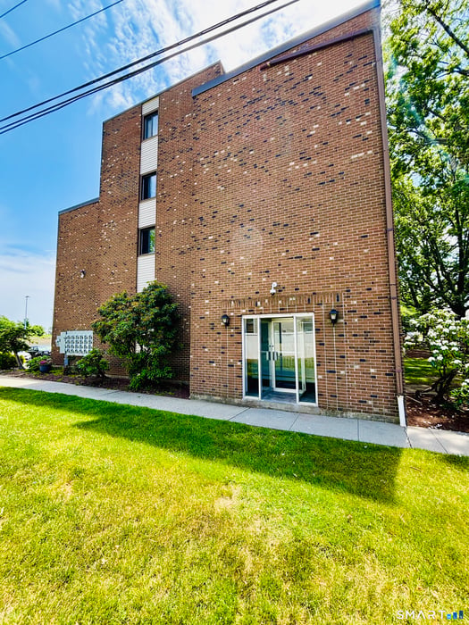 1168 Main Street  #A3 Photo 2