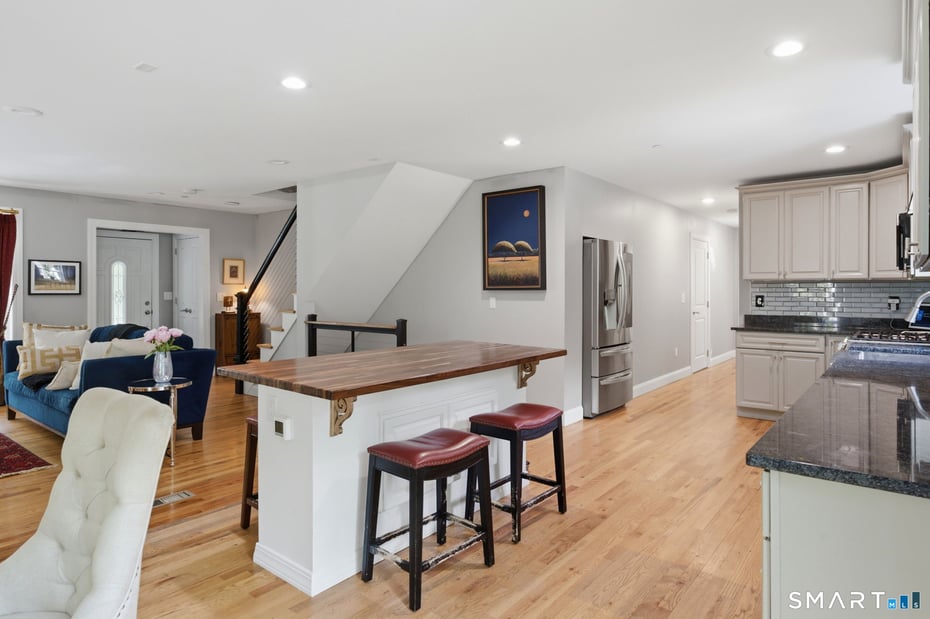 52 Edgerton Road Photo 24
