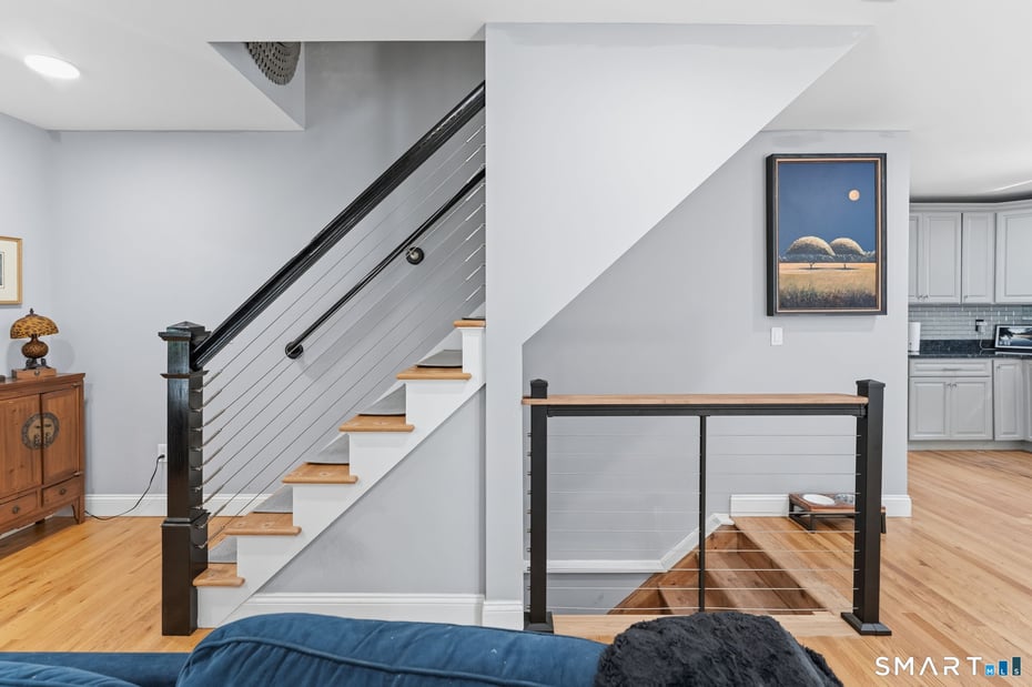 52 Edgerton Road Photo 25