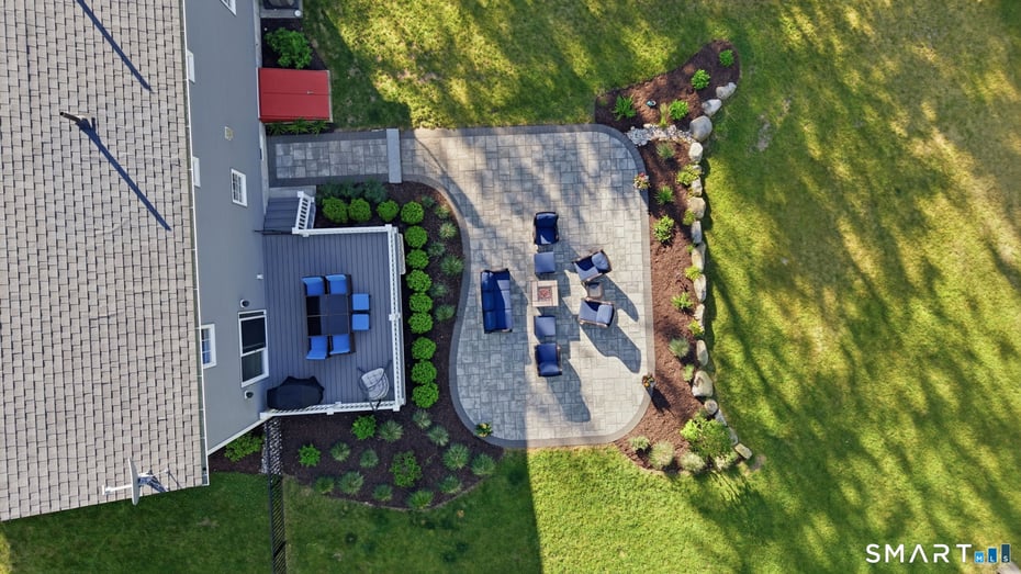 52 Edgerton Road Photo 38