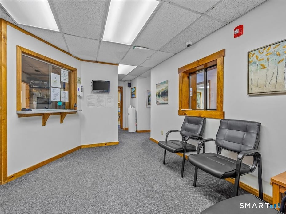 200 West Town Street Photo 10