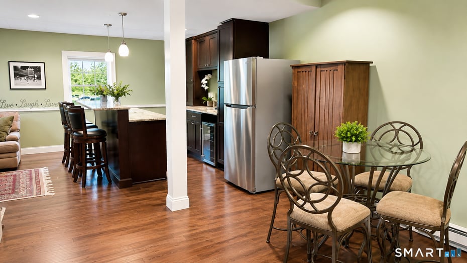42 Ridgewood Terrace Photo 17