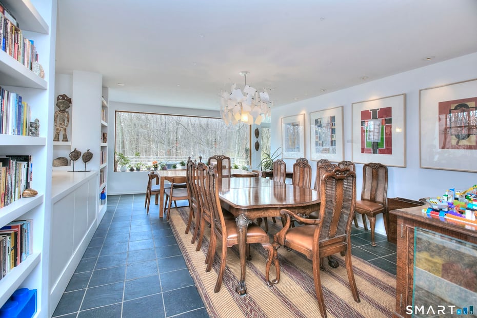 112 Birch Hill Road Photo 10
