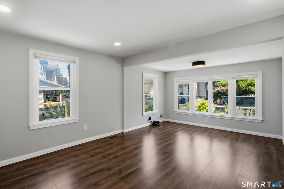 11 Bell Street Photo 17