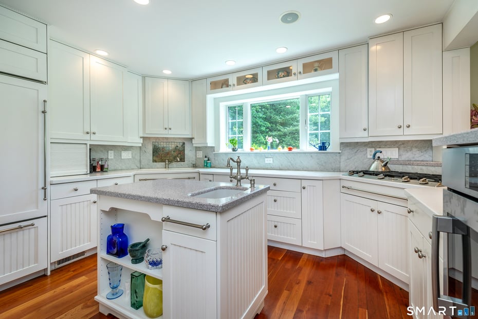 14 Flanders Lane Photo 7