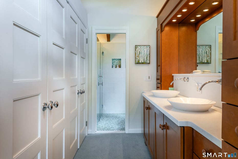 14 Flanders Lane Photo 32