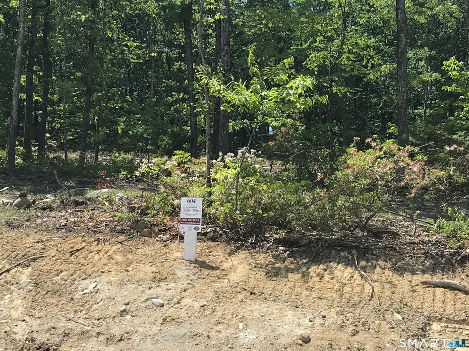 604 Cider Lane Photo 2