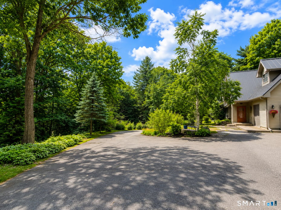 44 Pine Road Photo 10
