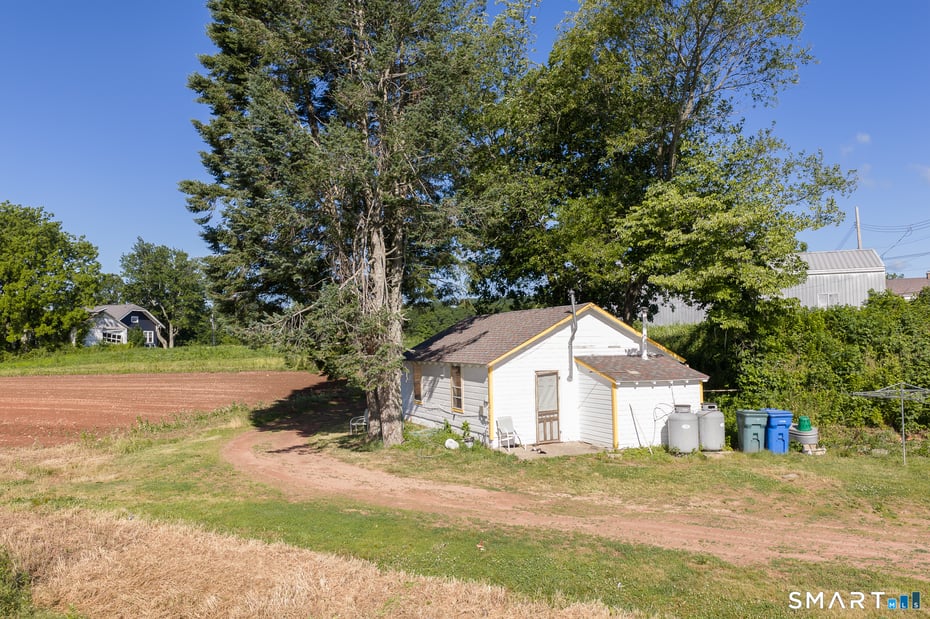 810 Dunbar Hill Road Photo 13