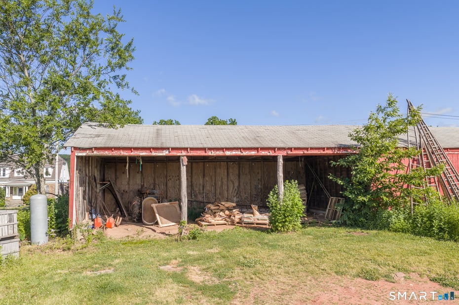 810 Dunbar Hill Road Photo 15
