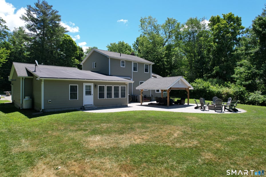 237 Wallens Hill Road Photo 8