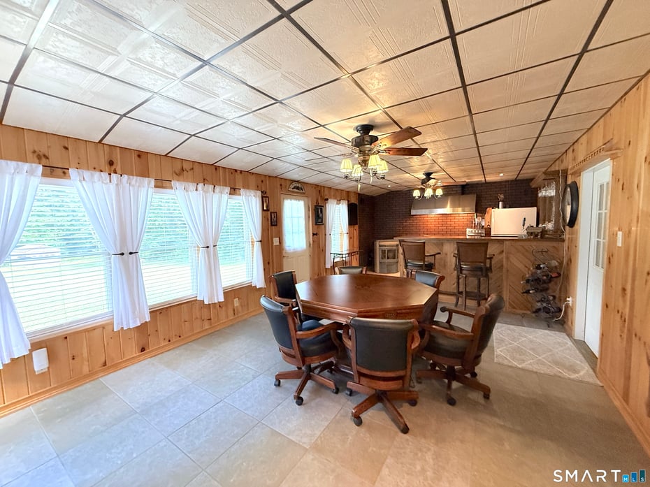 237 Wallens Hill Road Photo 37