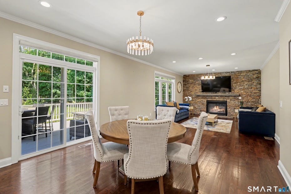 73 Candlewood Road Photo 14