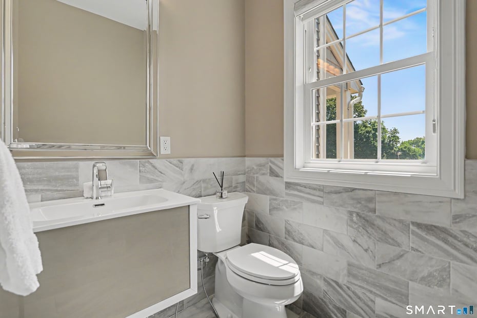 73 Candlewood Road Photo 19