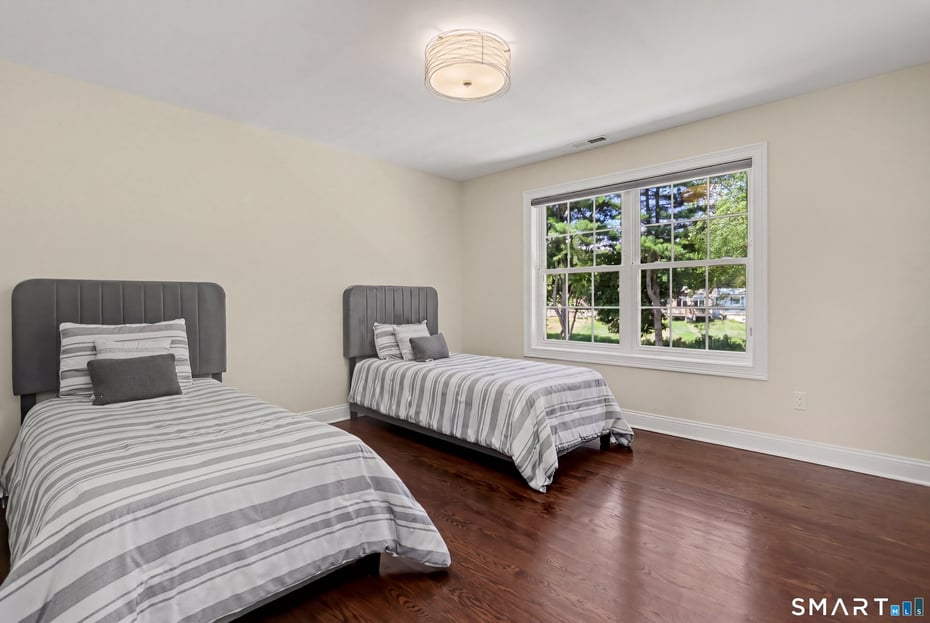 73 Candlewood Road Photo 27