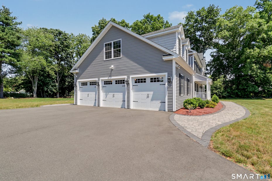 73 Candlewood Road Photo 37