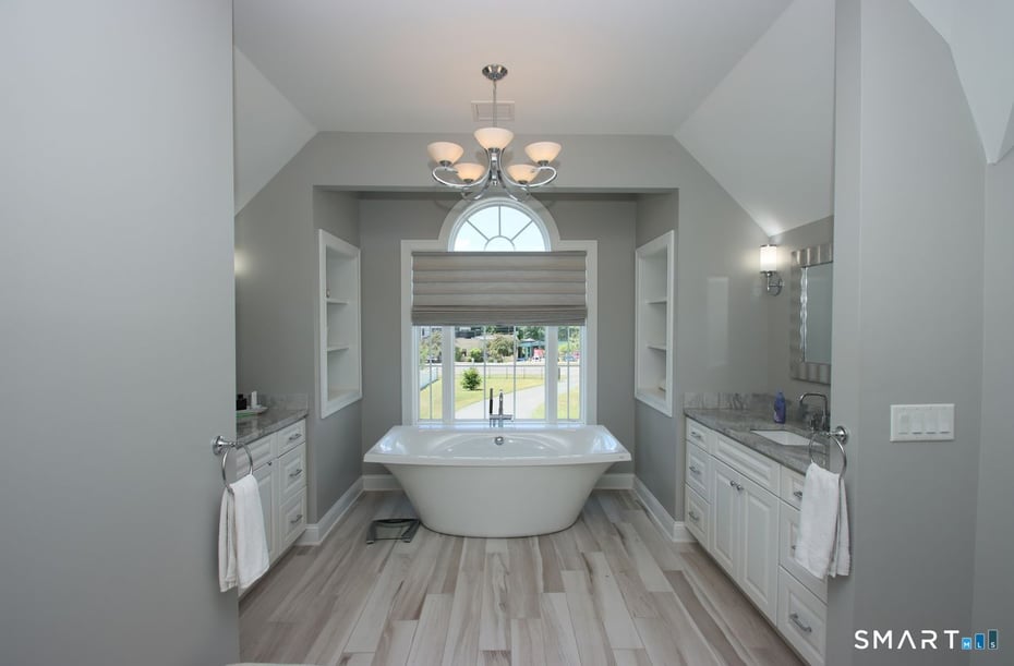 2095 Whitney Avenue Photo 24