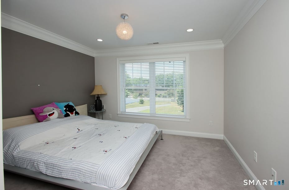 2095 Whitney Avenue Photo 30