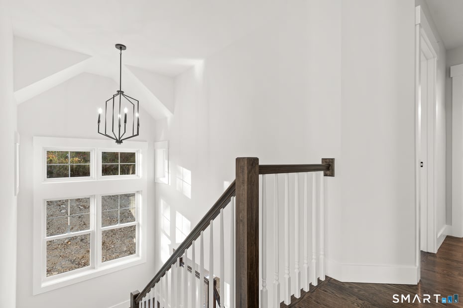 16 Bel Aire Lane Photo 8
