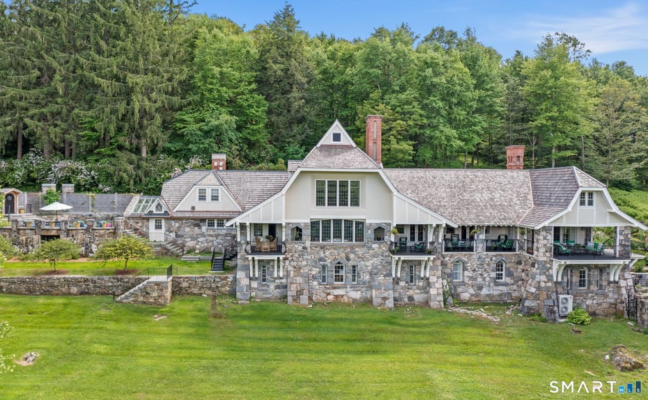 310 Litchfield Road Photo 2