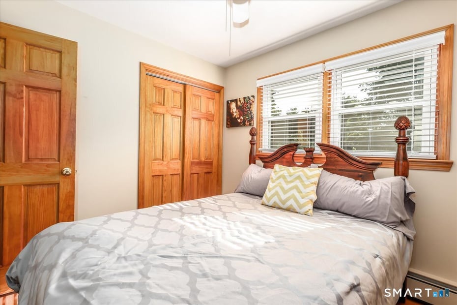 46 Jeanette Road Photo 14