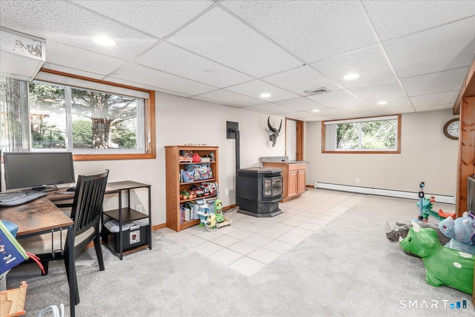 46 Jeanette Road Photo 19