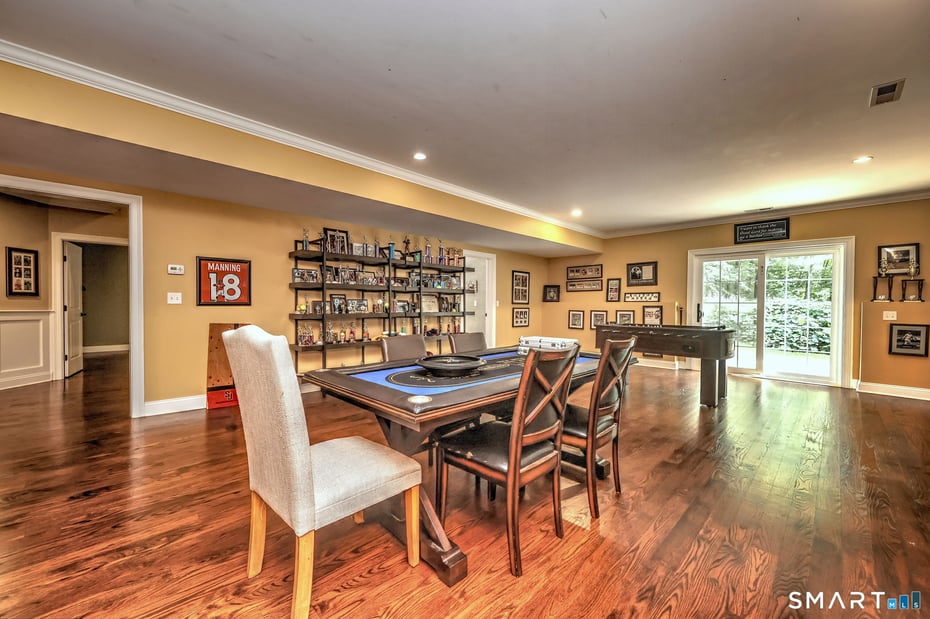 630 Saint Johns Drive Photo 29