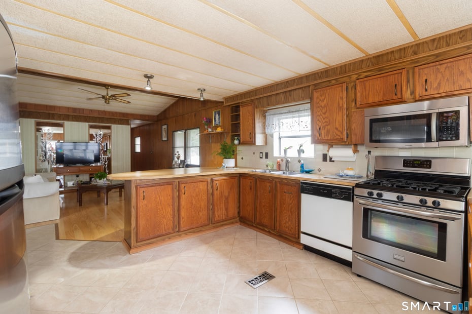 525 East Main Street  #Trlr 33 Photo 7