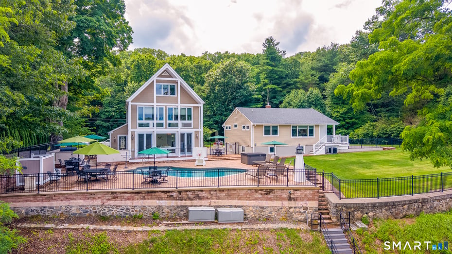 5-7 Haddam Dock Road Photo 1