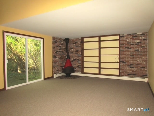 280 East Street South Photo 39