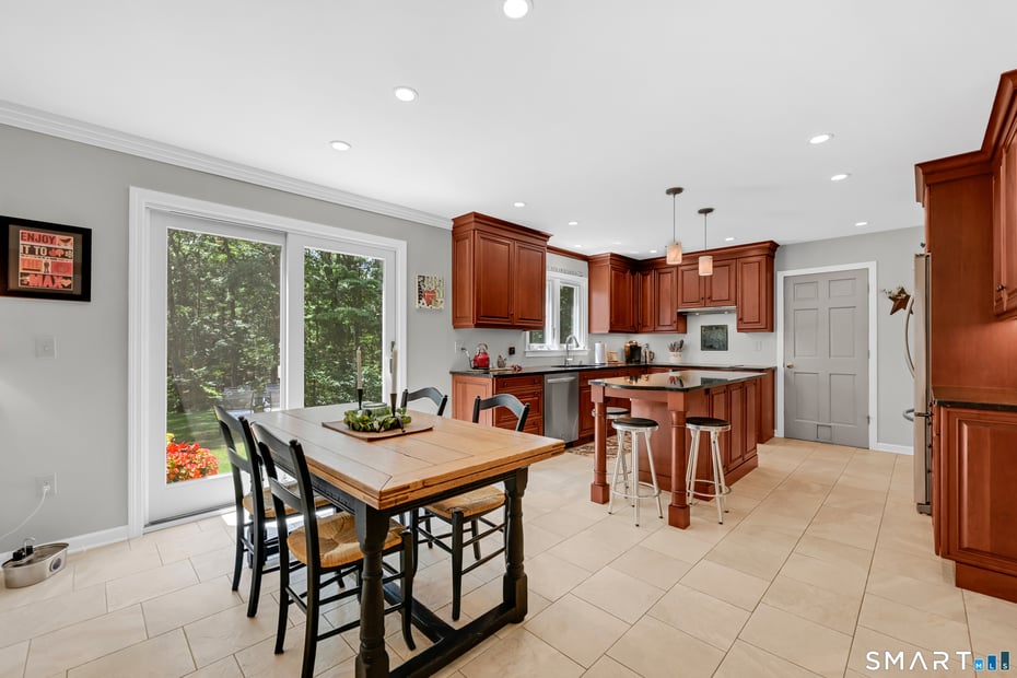 107 Robin Drive Photo 19