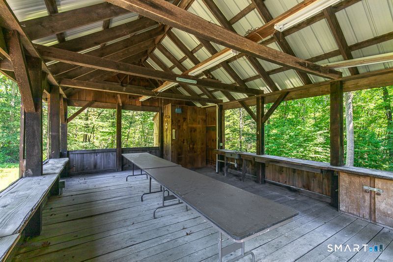 208 Wood Creek Road Photo 27