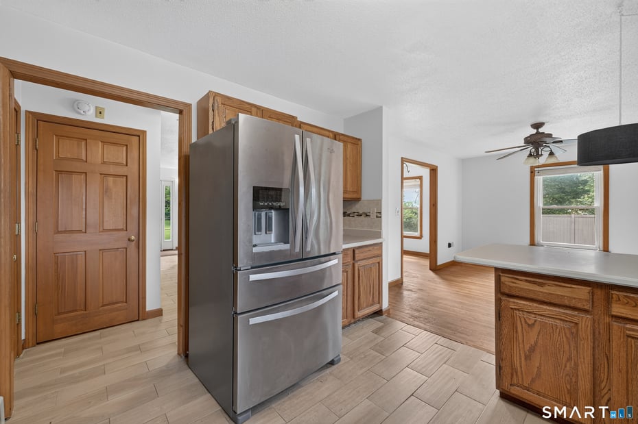 7 Massapeag Point Road Photo 13