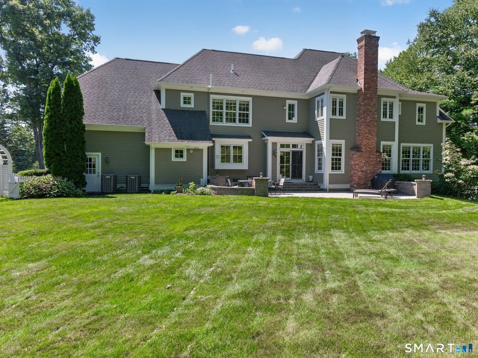 110 Atwater Road Photo 2