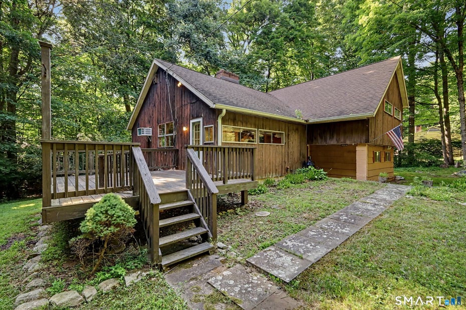 65 Whipple Road Photo 4