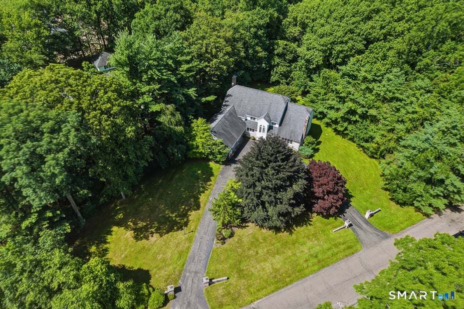 30 Grouse Lane Photo 2
