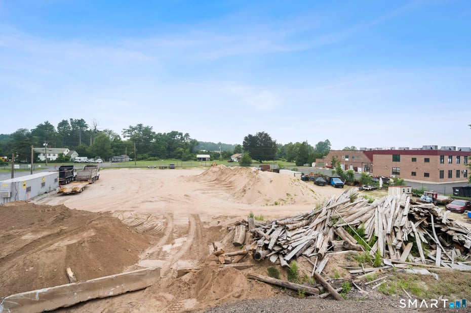 80 Wolcott Road Photo 9