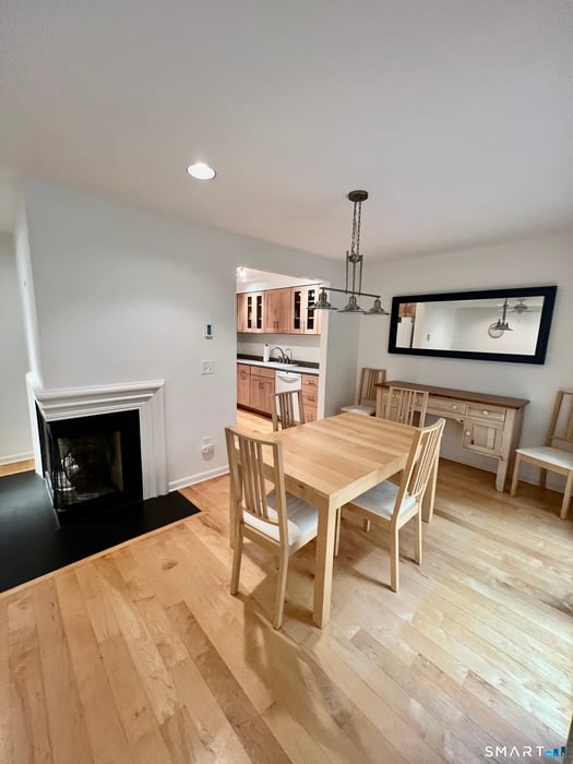 265 Cliffside Drive Photo 2