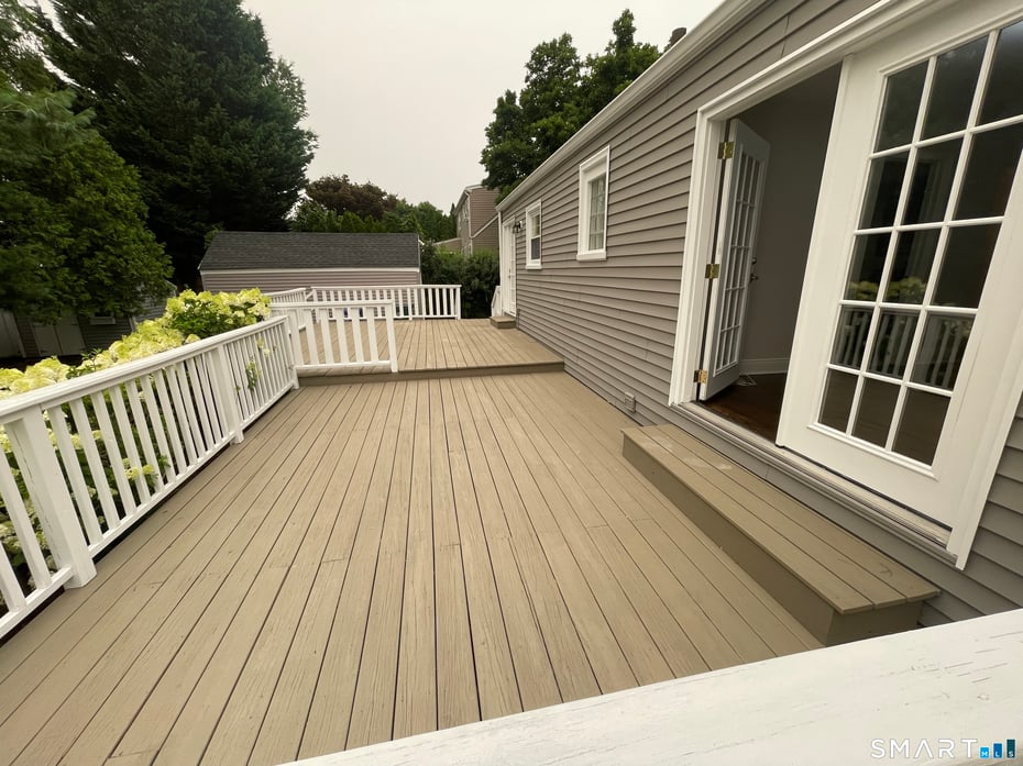 86 Ferndale Avenue Photo 12