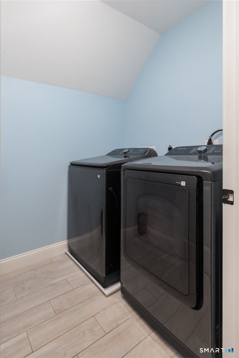 81 Evergreen Crossing Photo 34