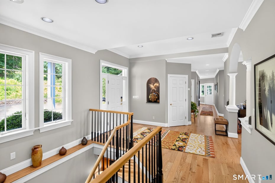 9 Reed Hill Road Photo 4